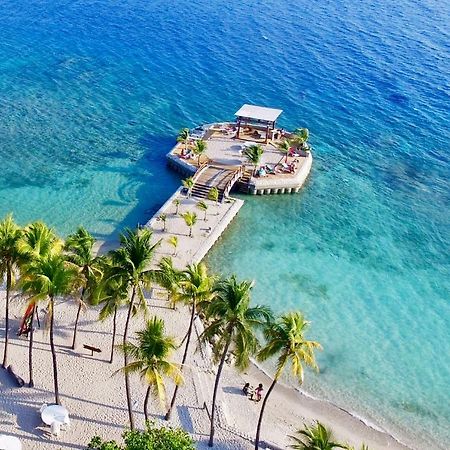 Moulin Sur Mer Beach Resort Монтрои Екстериор снимка