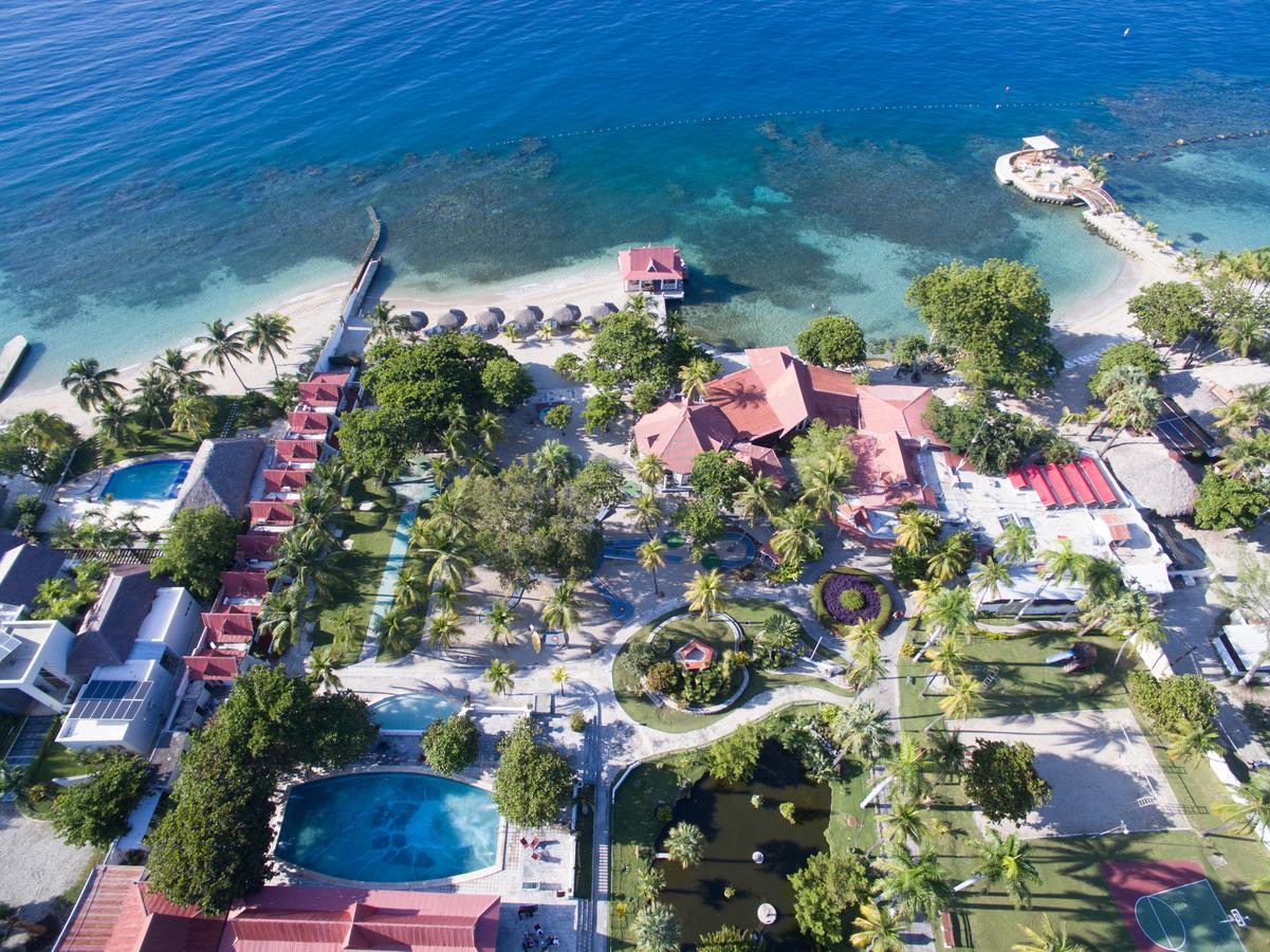 Moulin Sur Mer Beach Resort Монтрои Екстериор снимка
