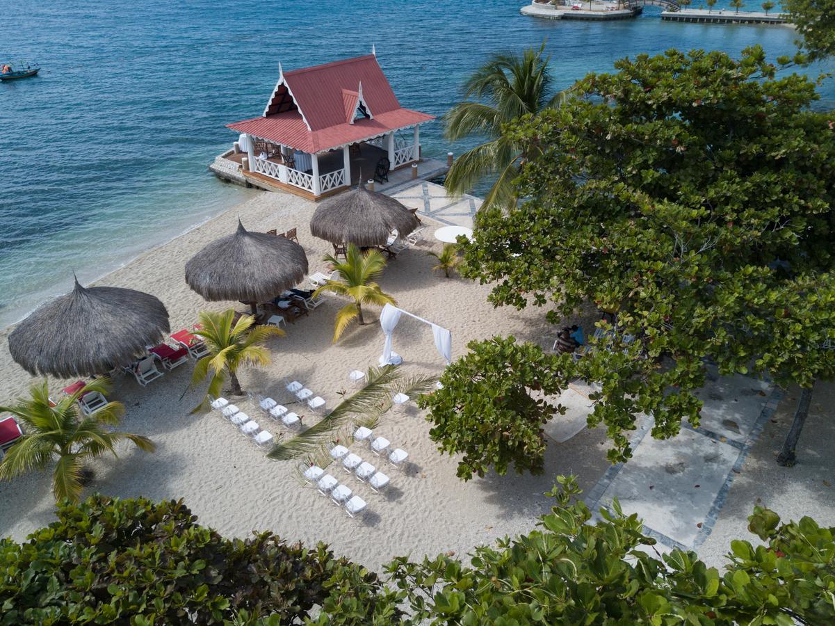 Moulin Sur Mer Beach Resort Монтрои Екстериор снимка