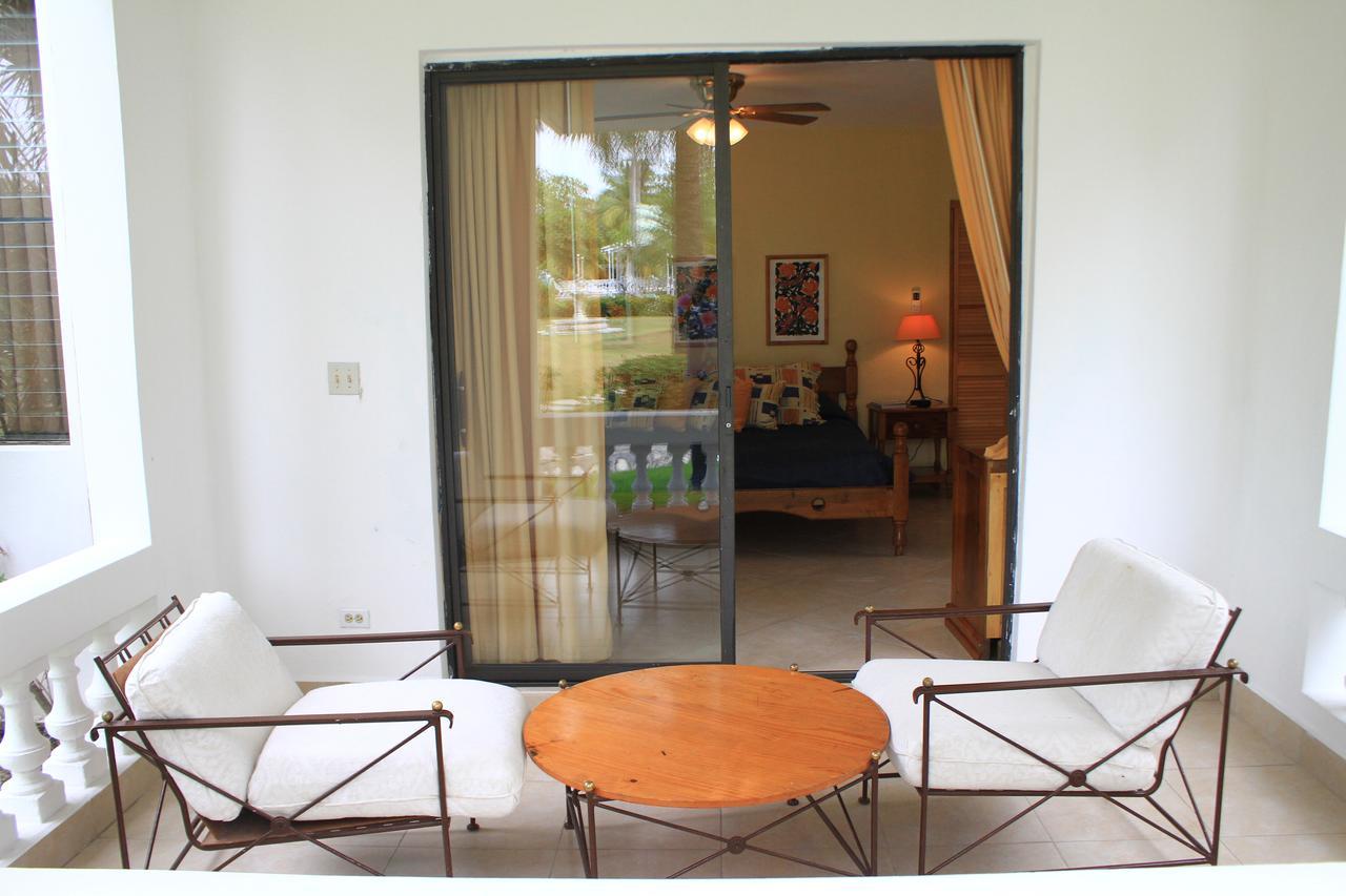 Moulin Sur Mer Beach Resort Монтрои Екстериор снимка