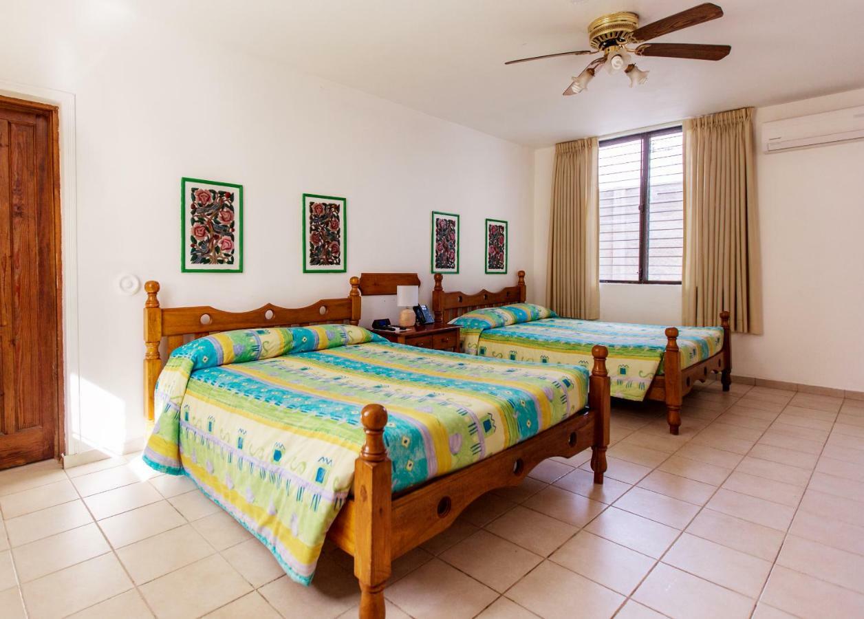 Moulin Sur Mer Beach Resort Монтрои Екстериор снимка